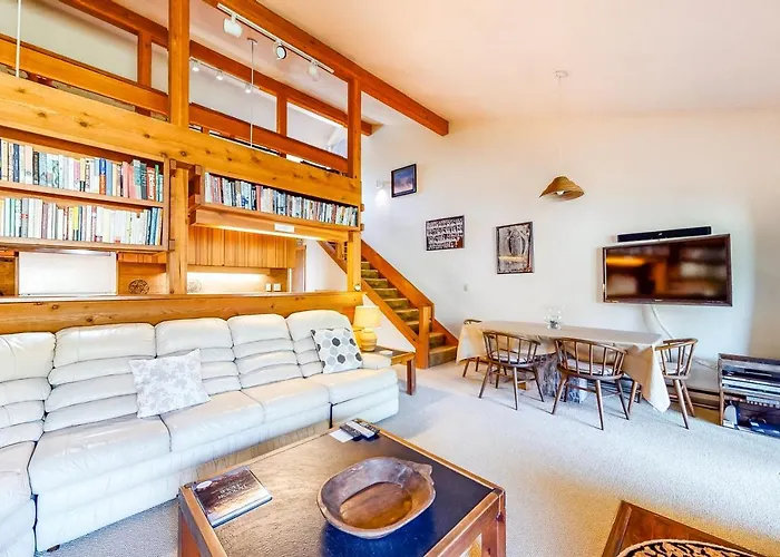 Apartment 3223 Thimbleberry Wilson
