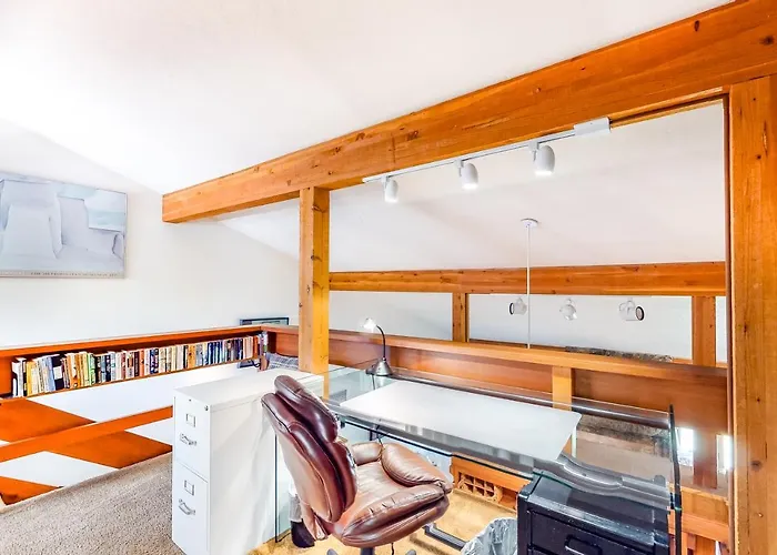 3223 Thimbleberry Apartment *