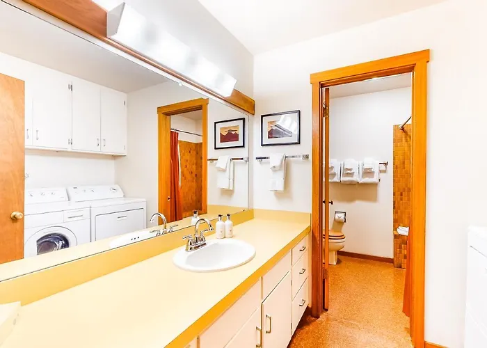 3223 Thimbleberry