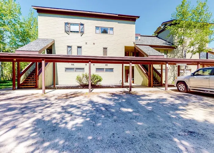 3223 Thimbleberry Apartment Wilson