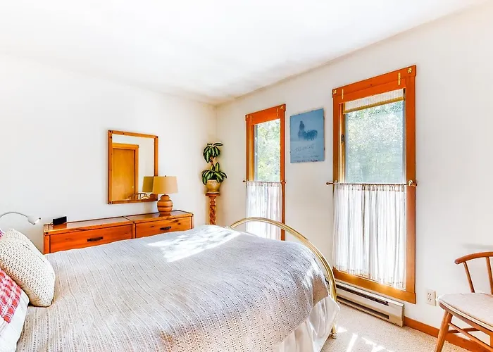 3223 Thimbleberry